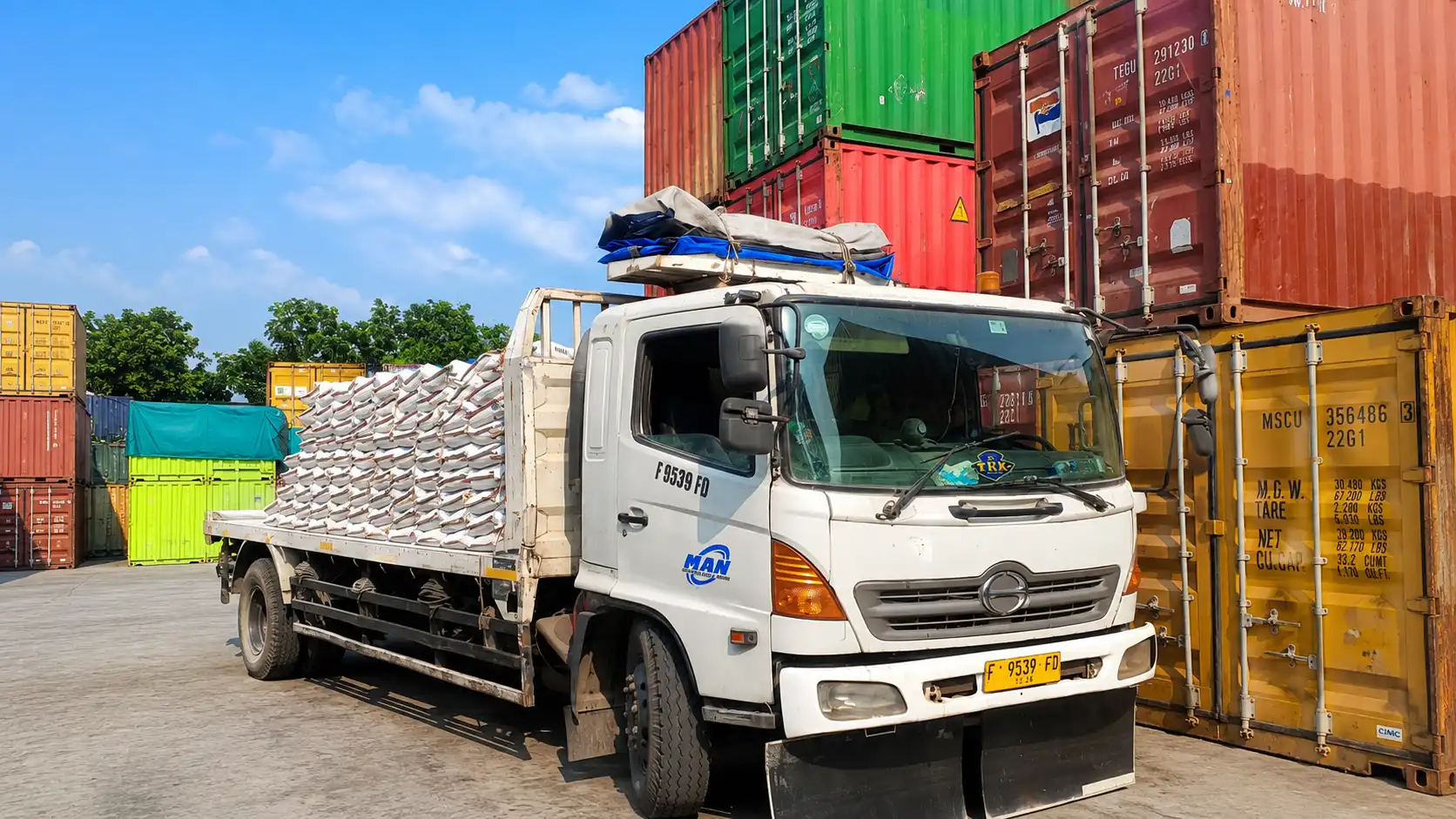 Truck Container
